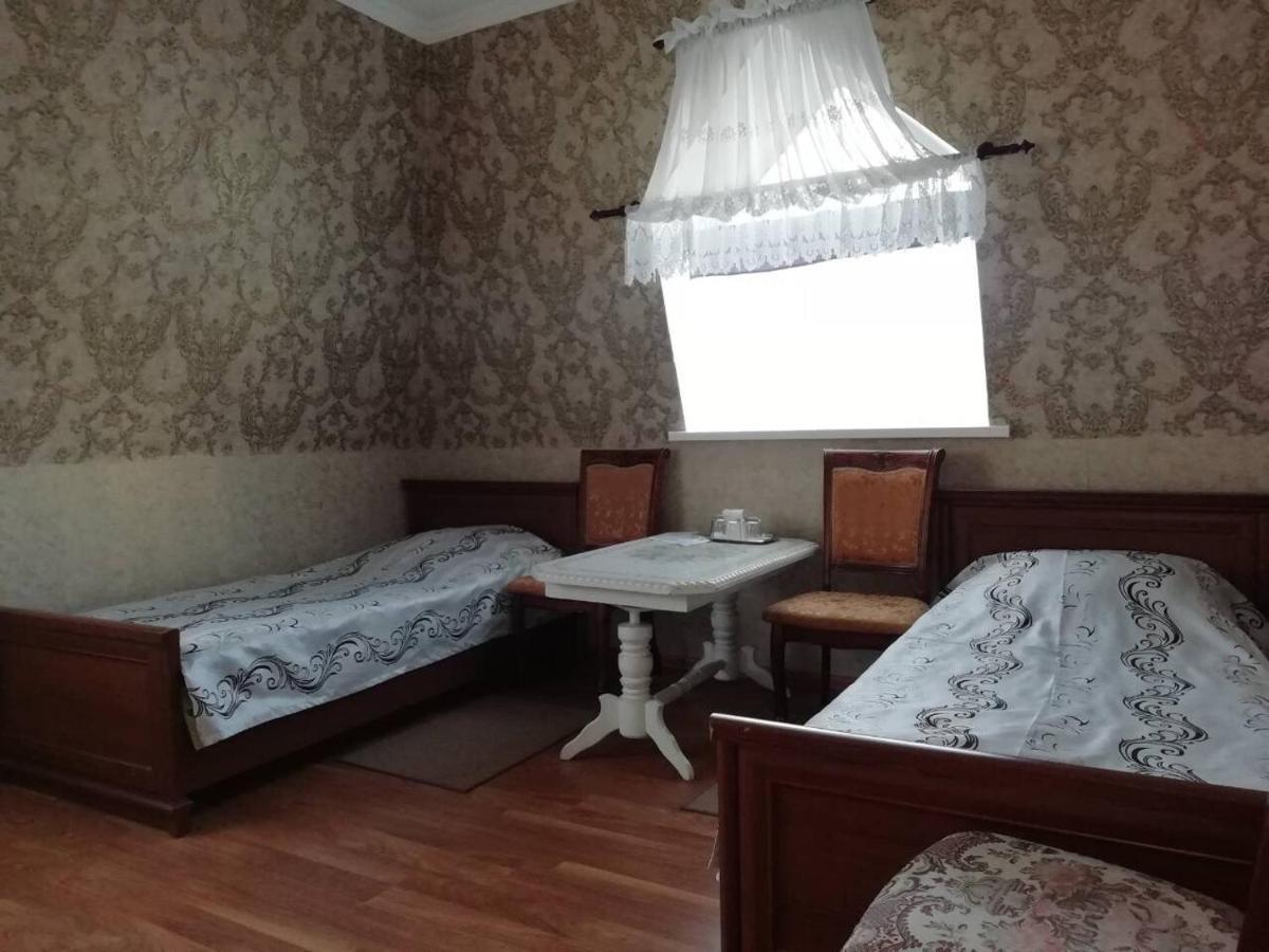 Отель Буржуа Житомир Екстер'єр фото